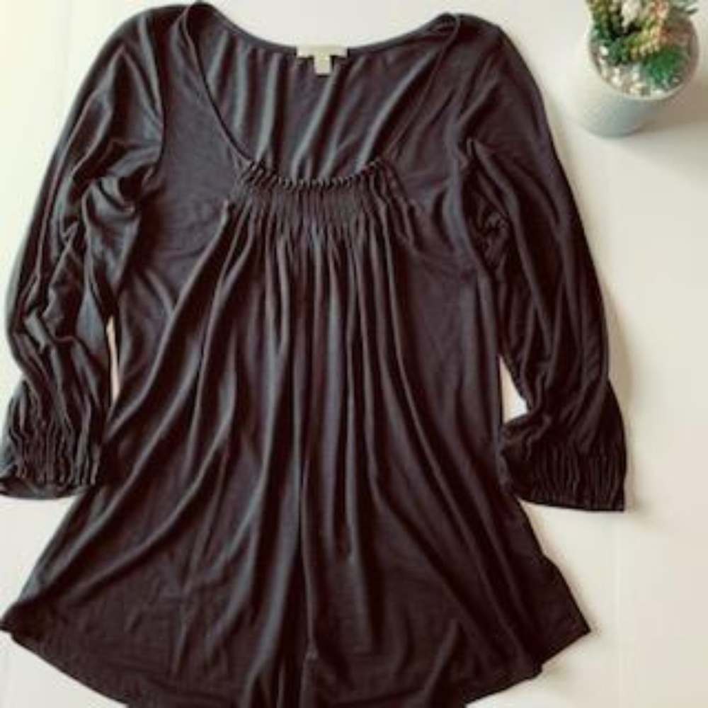 Bordeaux LA Black Long Sleeve Knit Top